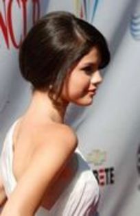 24959988_YHZUQTWCC - selena 82