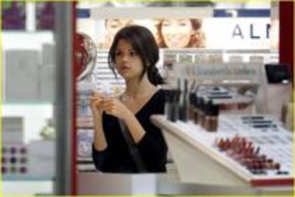 26314901_EYAFNRYOL - selena 84