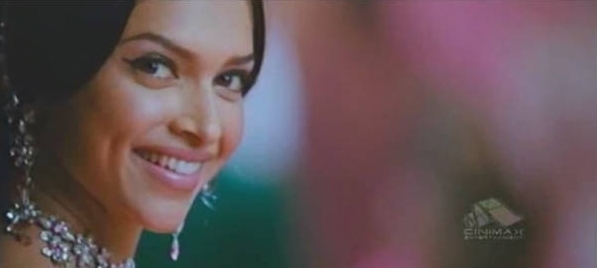 17354318_DHUHGOYBD - deepika paduke