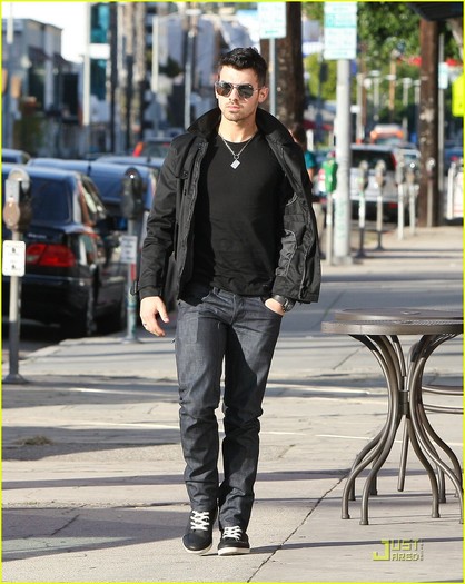 joe-jonas-real-food-08