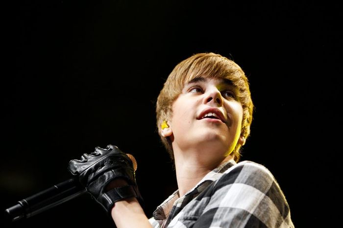 145102-justin-bieber-lucas-jackson-reuters