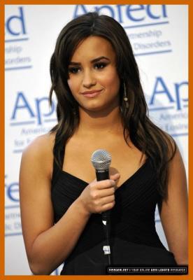 Demi Lovato Is An Ambassador of Education - Demi Lovato