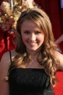 images - emily Osment