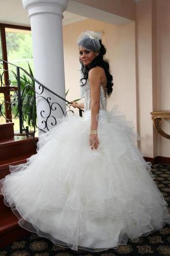 rochie-de-mireasa16