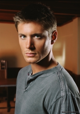 Dean1 - Dean Winchester
