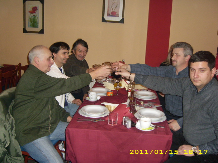 LA UN PAHAR INTRE PRIETENI - Expozitie de iepuri si gaini la Timisoara 13-16 ianuarie 2011