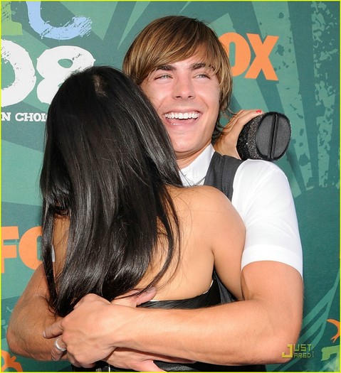 2008 (4) - Zac and Vanessa