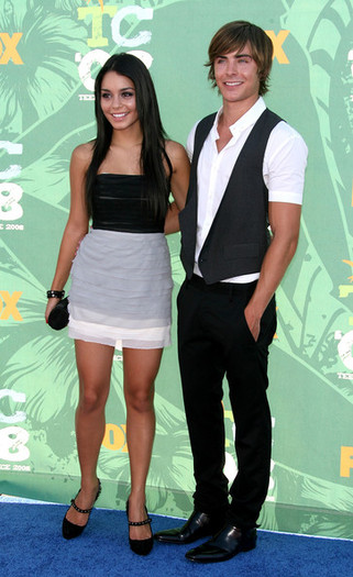 2008 (6) - Zac and Vanessa