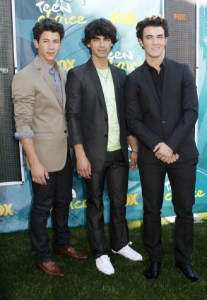 Jonas Brothers (3) - Jonas Brothers