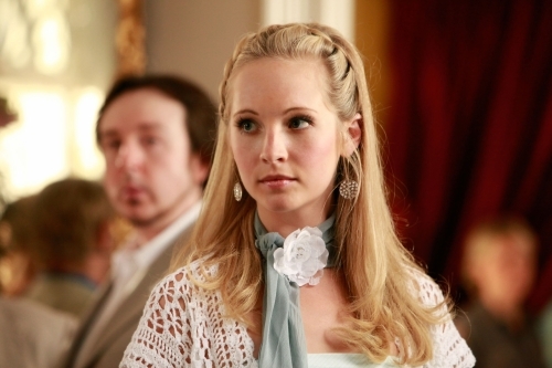 Caroline5 - Caroline Forbes