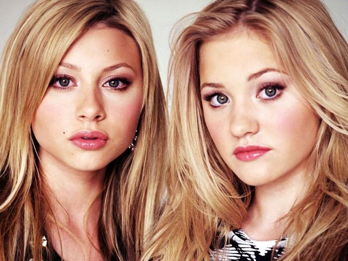 Aly and Aj (7)
