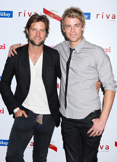 Snaparazzi+Party+In+Melbourne+l3-meiFBifxl - Luke Mitchell