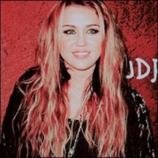 24775755_YGPCBYGQR - for lovestoryformiley