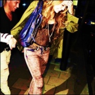 24775996_BSXGGQIJD - for lovestoryformiley