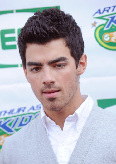 Joe+Jonas+2010+Arthur+Ashe+Kids+Day+HnPEsbisXoWl