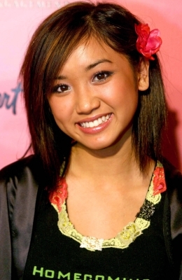 Cinema, TV - - Brenda  Song