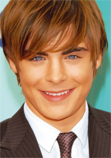 2066736646ef010879078_210_300_[1] - ZacEfron