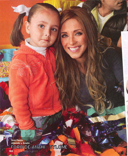 1260896929518_f - Anahi y Ana Pau