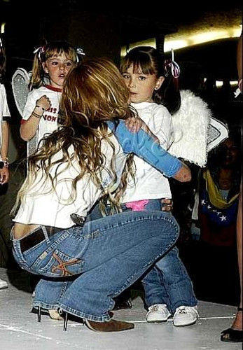 1260978935245_f - Anahi y Ana Pau