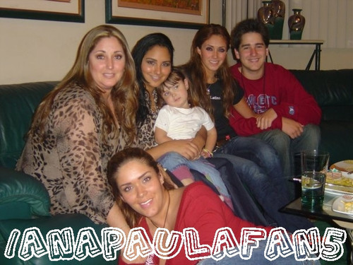 1264177168298_f - Anahi y Ana Pau