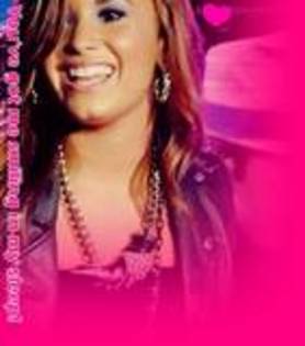 th_DemiLovato1[1]