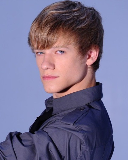 Lucas (3) - Lucas Till