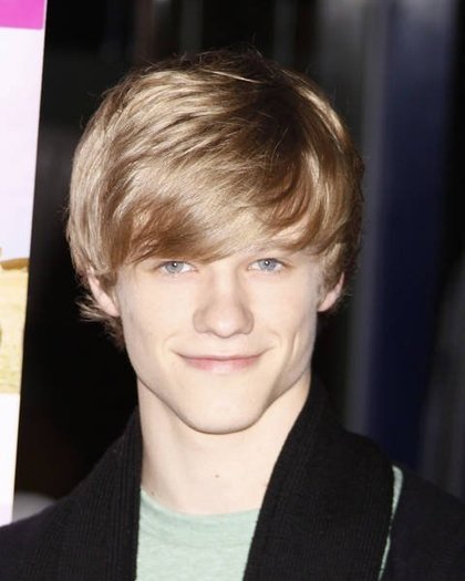 Lucas (12) - Lucas Till