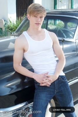 Lucas (39) - Lucas Till