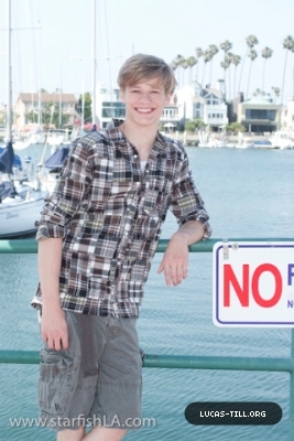 Lucas (42) - Lucas Till