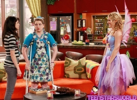 tinker-bell-wizards-of-waverly-place-13836382-440-322