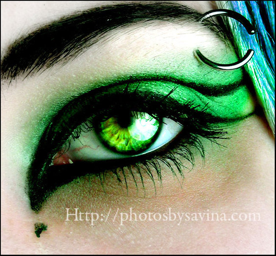 Toxic_Eye_Makeup_more_editing_by_savinaswings