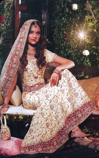 s (3) - Sari-uri1