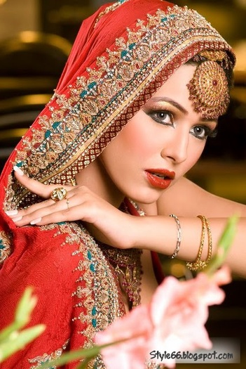 Beautiful-Bridal-Makeup - Podoabe indiene2