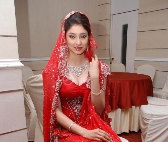 Pakistani-Bridal-Dresses-1