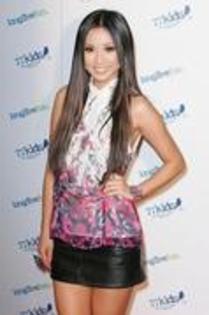 14232864_YDPDLDZXF - brenda song 1