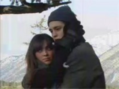 m_5875 - Any si Ucker