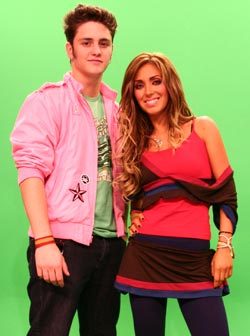 jj5r45 - Any si Ucker