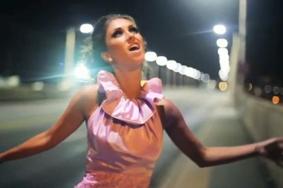 sdgrfyjukliiu5yr4wfeur - Any Quiero