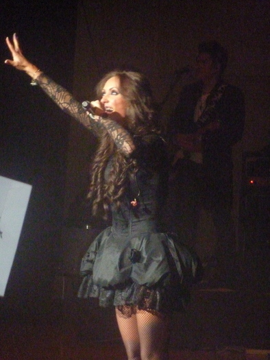 diapoe3e5cb901d89b0f310fdf1d544241de3 - Any La Viuda En Negro