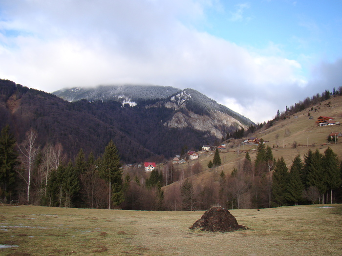 DSC09927 - vacanta sat Magura 2011