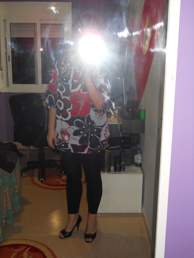 unde nu-i cap,vai de picioare - diverse ipostaze