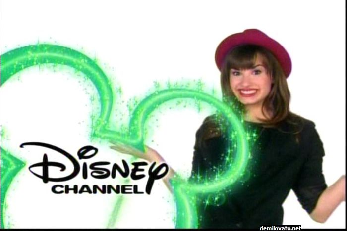 demilovato_net-disneyintro-0016 - Demyzzzz