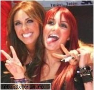 m_561 - Any y Dul Las Hermanitas