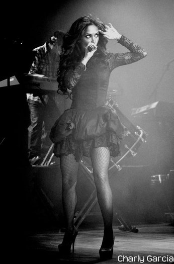 any - Any O Zana In Concerte Solo
