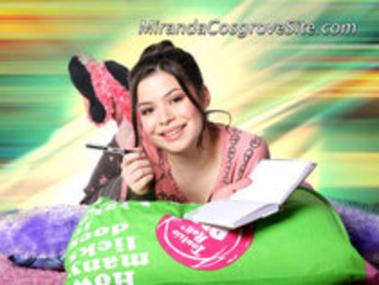 20125494_GGXAPSWPQ - icarly