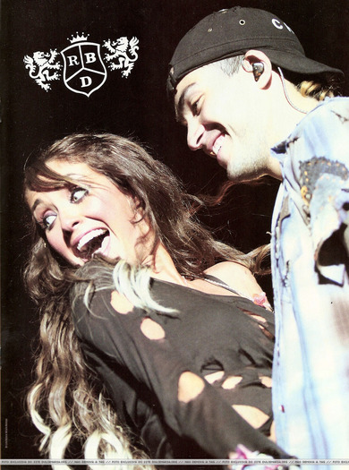 5y9vzfk - RBD Pose Amuzante