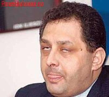 marian_vanghelie_prostul_satului