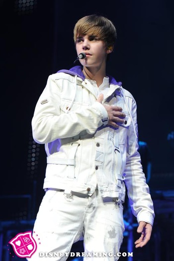 Justin-Bieber-Concert-Miami-1