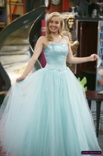 14031849_SOOXLIUGD - Tiffany Thornton