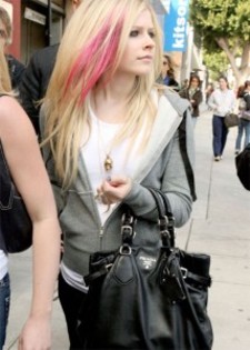 Avril Lavigne American Idol - Celebrity Gossip - poze avril lavringe
